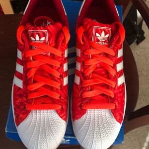 Adidas superstar